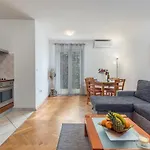 Apartment Amela